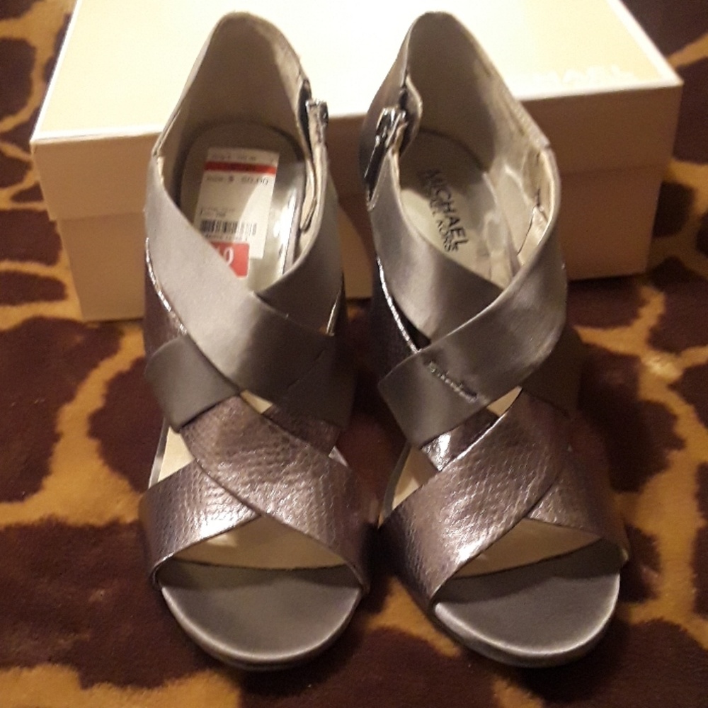 Michael Michael Kors Elena peep